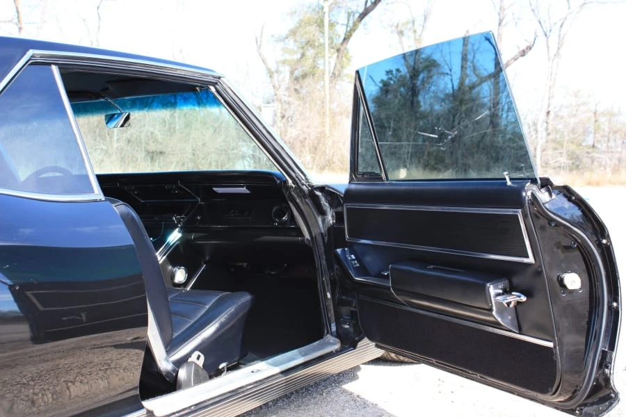 1965 Buick Riviera GS 1st Gen - Image 13 of 23