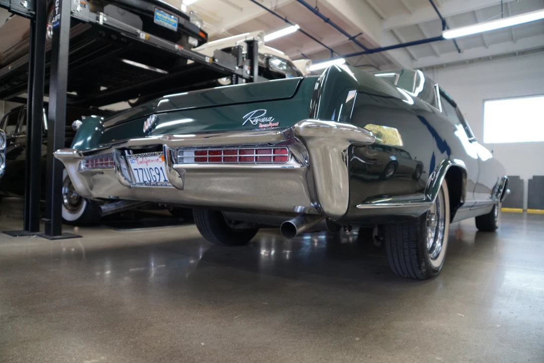 1965 Buick Riviera GS 1st Gen - Image 25 of 31