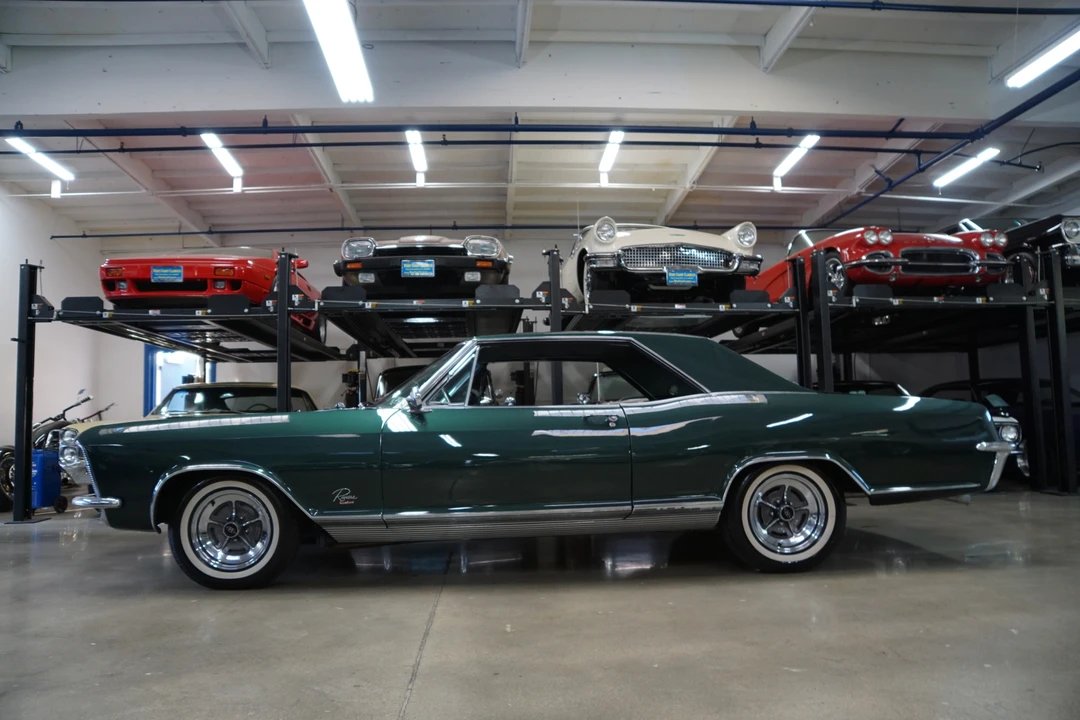 1965 Buick Riviera GS 1st Gen - Image 17 of 31