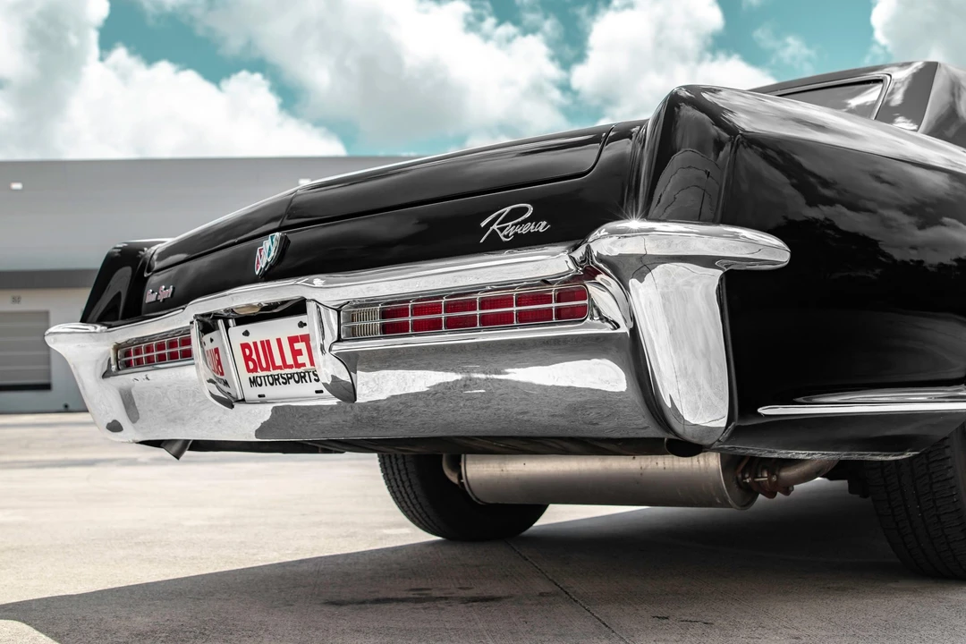 1965 Buick Riviera GS 1st Gen - Image 21 of 31
