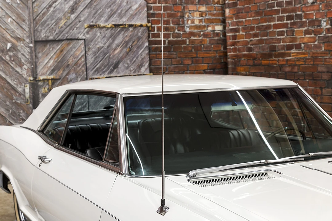 1965 Buick Riviera GS 1st Gen - Image 24 of 31
