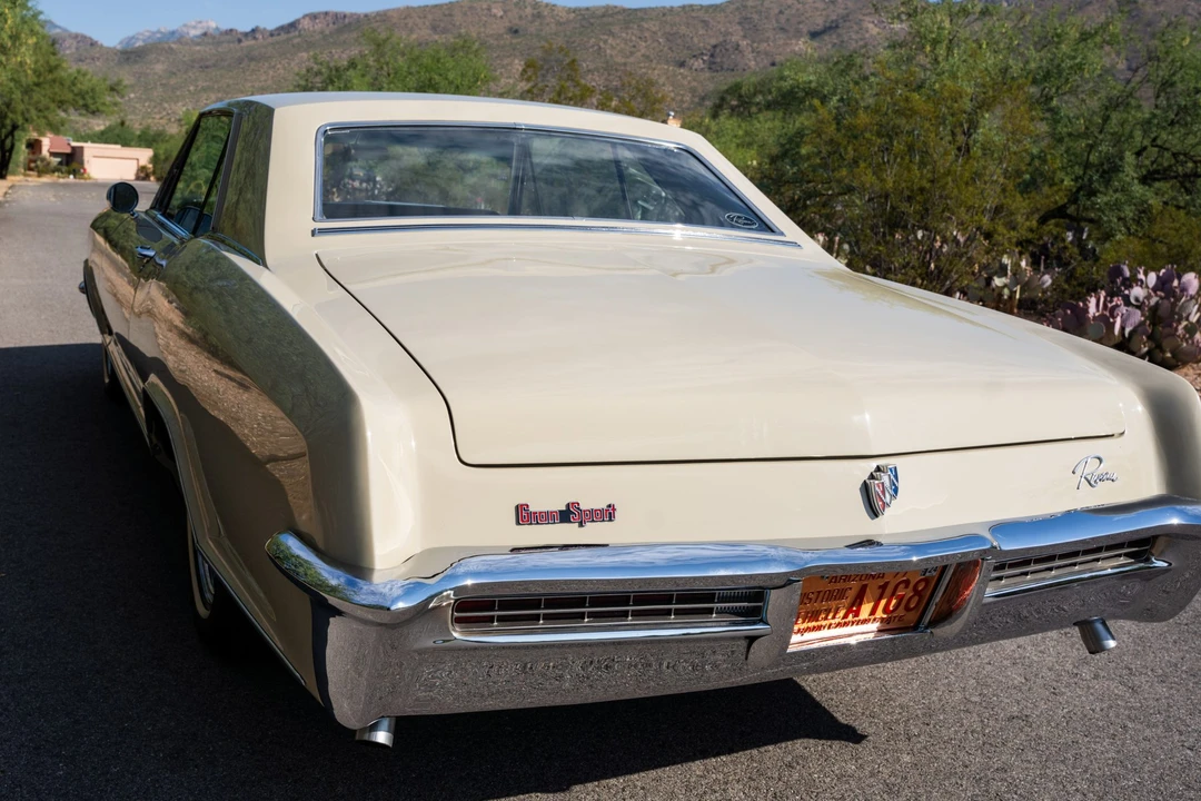 1965 Buick Riviera GS 1st Gen - Image 18 of 31