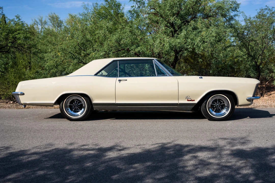 1965 Buick Riviera GS 1st Gen - Image 4 of 31