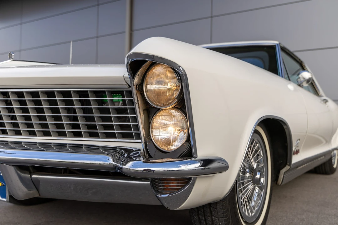 1965 Buick Riviera GS 1st Gen - Image 17 of 31