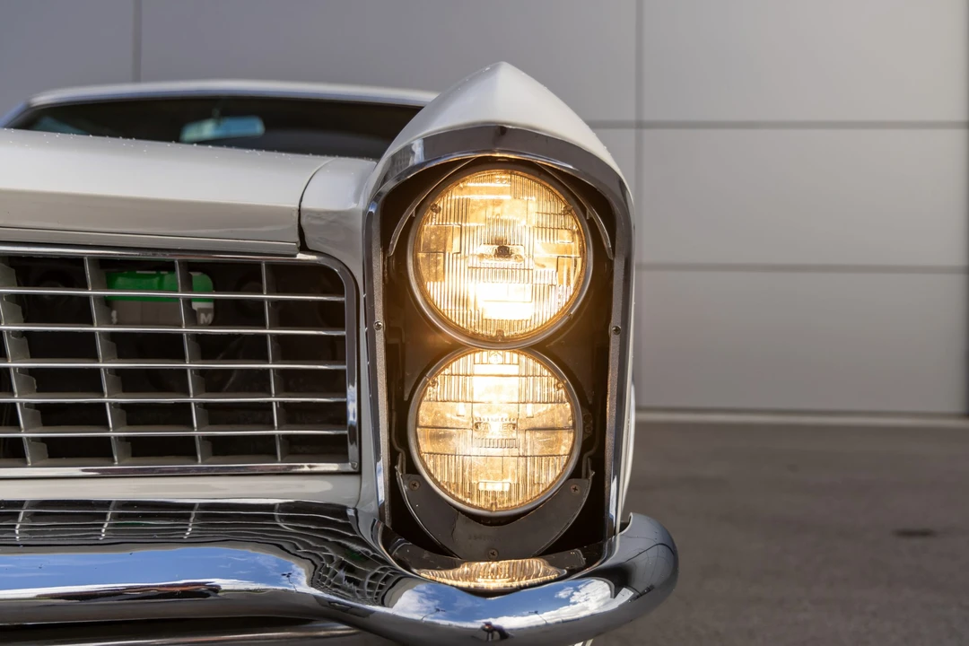 1965 Buick Riviera GS 1st Gen - Image 19 of 31