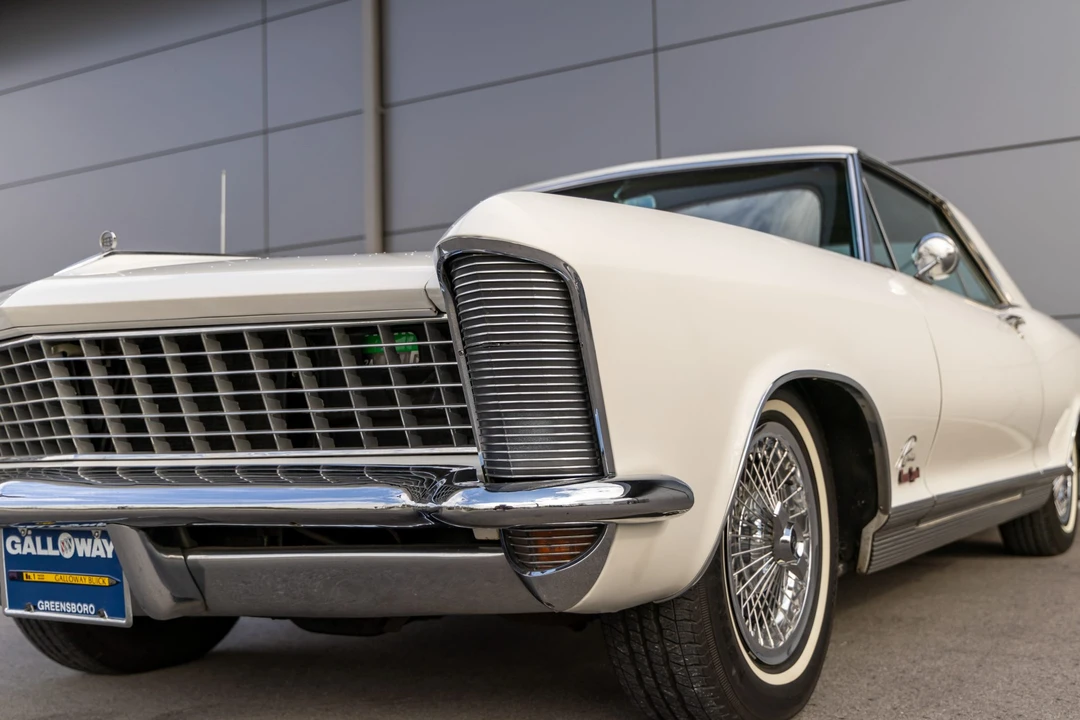 1965 Buick Riviera GS 1st Gen - Image 15 of 31