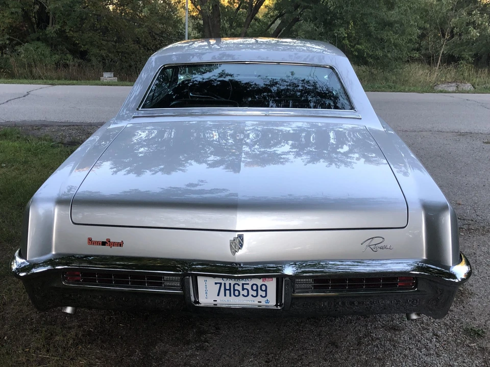1965 Buick Riviera GS 1st Gen - Image 10 of 31