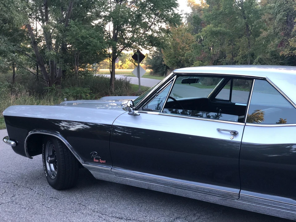 1965 Buick Riviera GS 1st Gen - Image 28 of 31