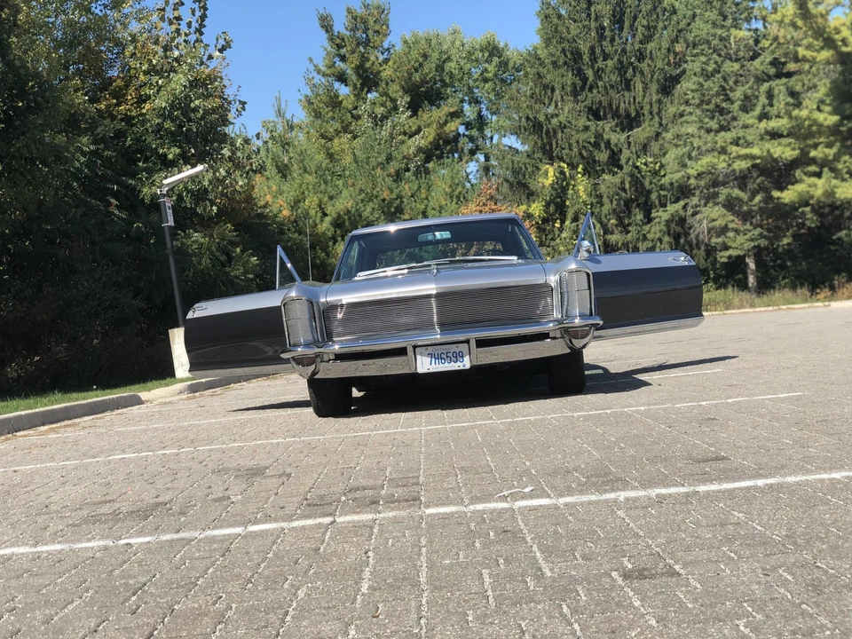 1965 Buick Riviera GS 1st Gen - Image 19 of 31