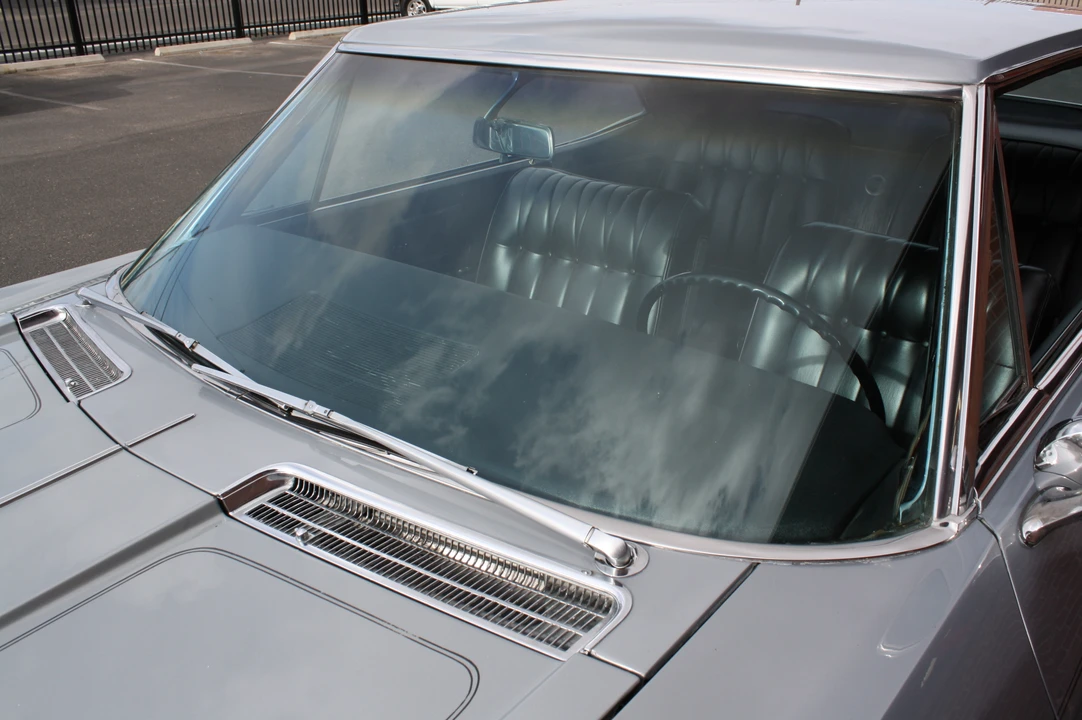 1965 Buick Riviera GS 1st Gen - Image 25 of 31