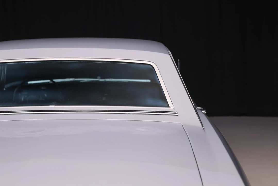 1965 Buick Riviera GS 1st Gen - Image 27 of 31