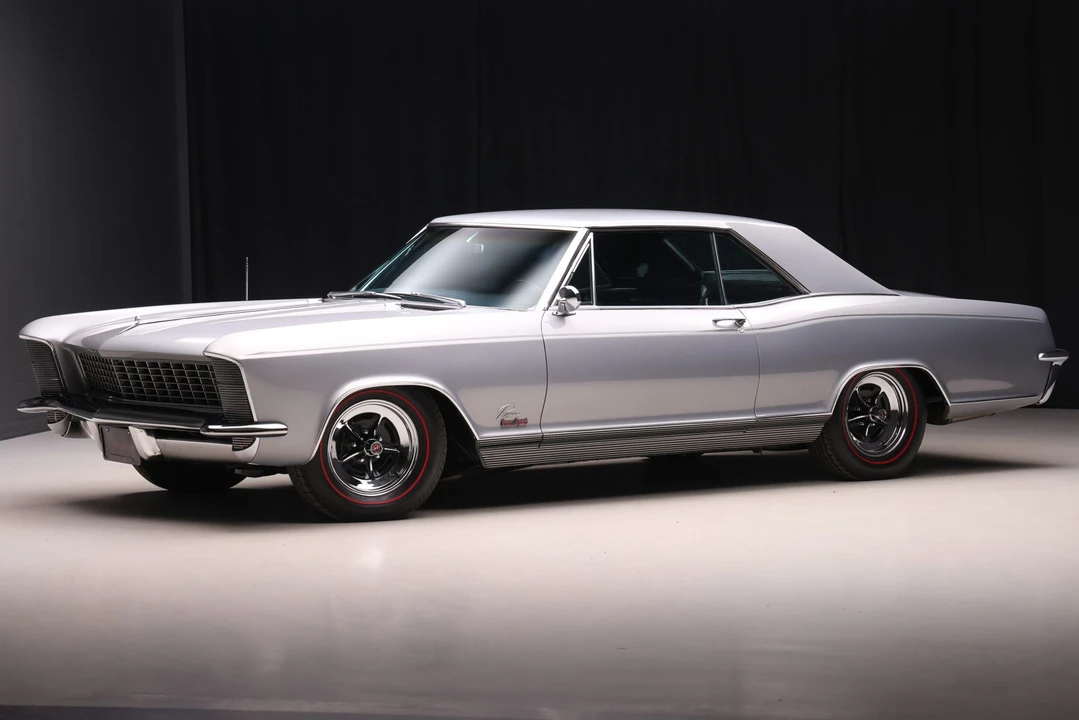 1965 Buick Riviera GS 1st Gen - Image 2 of 31