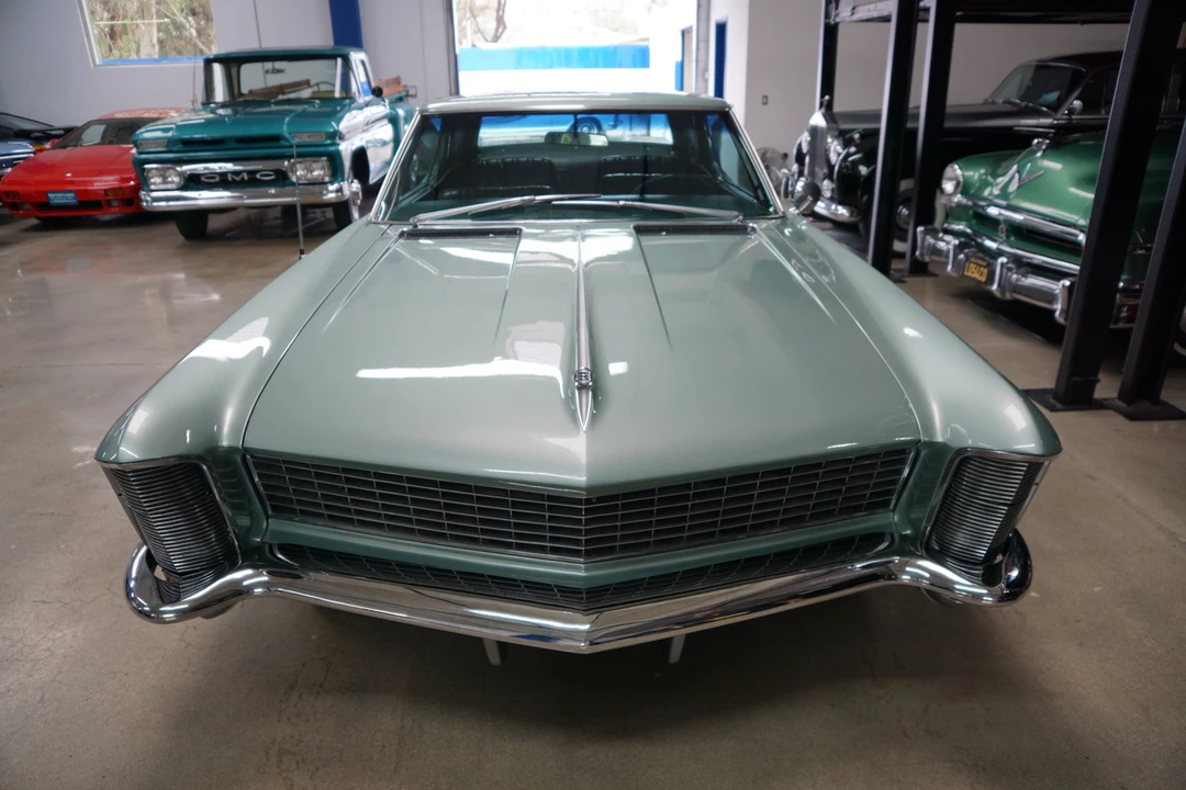 1965 Buick Riviera GS 1st Gen - Image 17 of 31