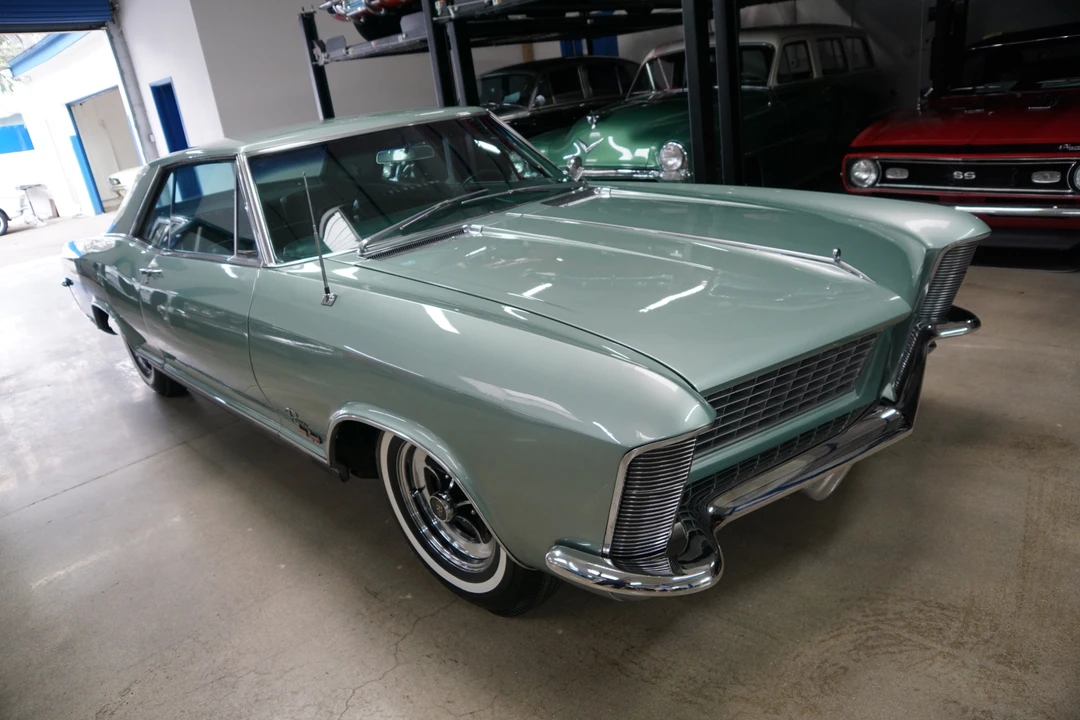 1965 Buick Riviera GS 1st Gen - Image 22 of 31