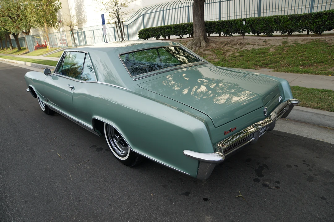 1965 Buick Riviera GS 1st Gen - Image 9 of 31