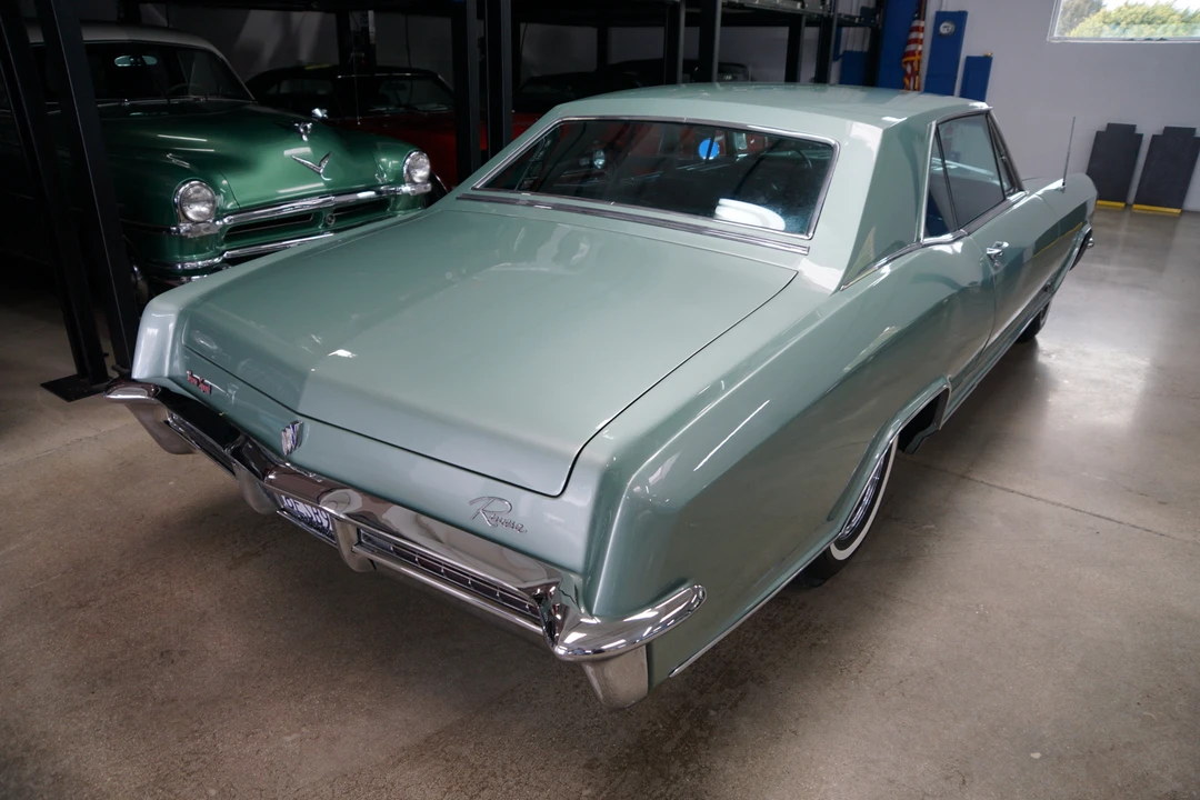 1965 Buick Riviera GS 1st Gen - Image 23 of 31