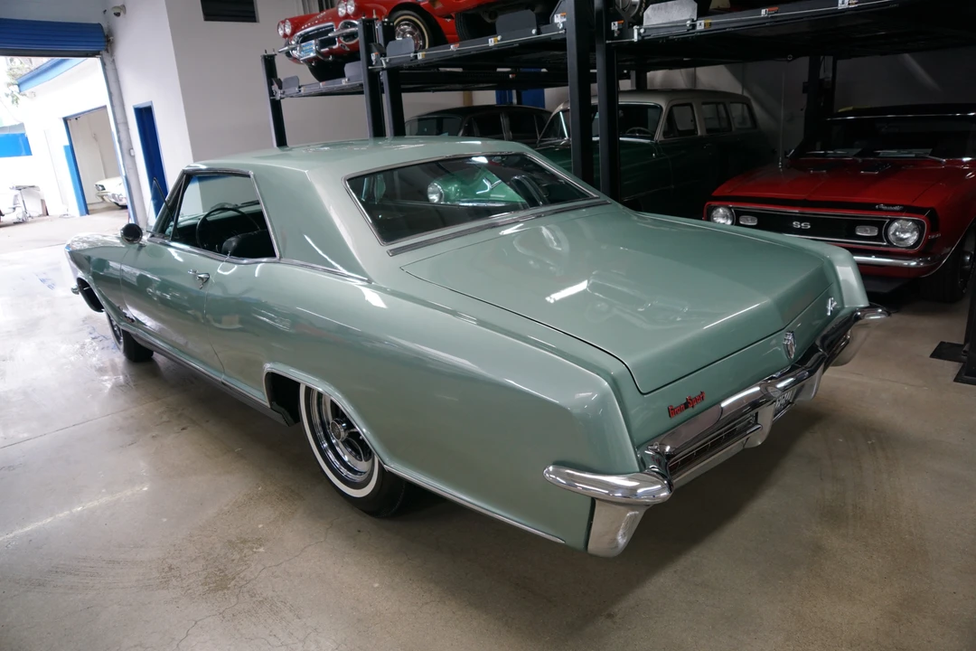 1965 Buick Riviera GS 1st Gen - Image 28 of 31