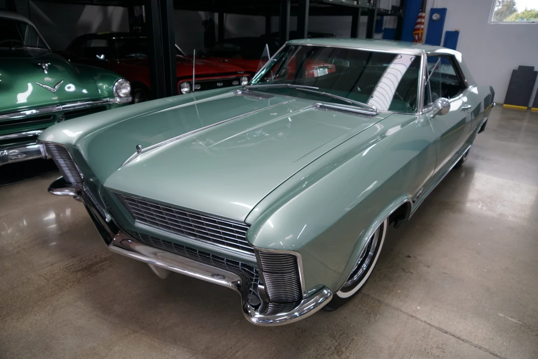 1965 Buick Riviera GS 1st Gen - Image 15 of 31