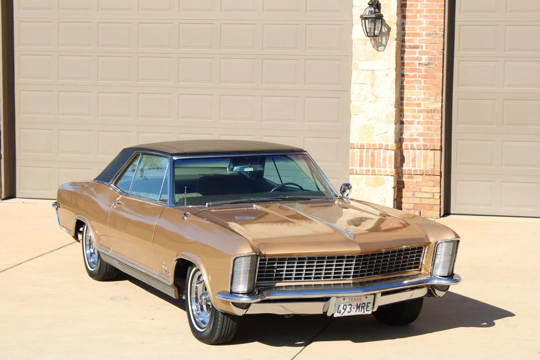 1965 Buick Riviera GS 1st Gen - Image 22 of 31
