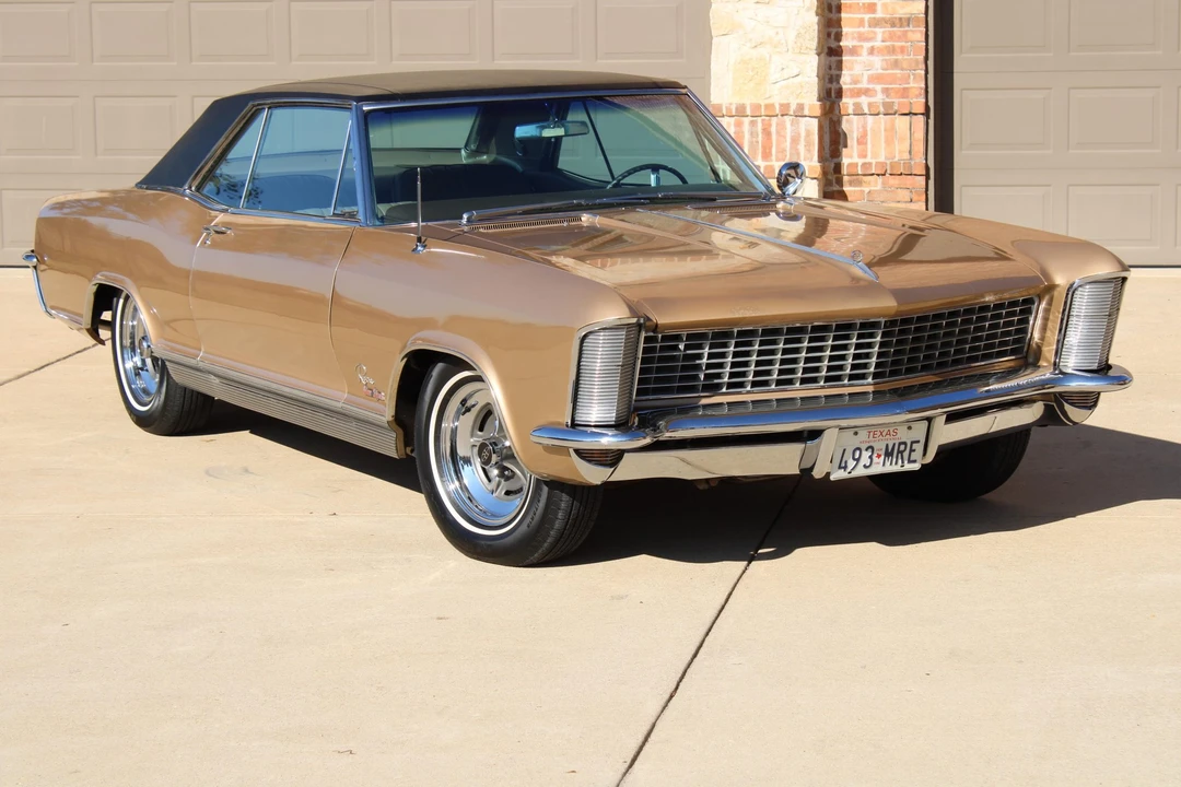 1965 Buick Riviera GS 1st Gen - Image 24 of 31