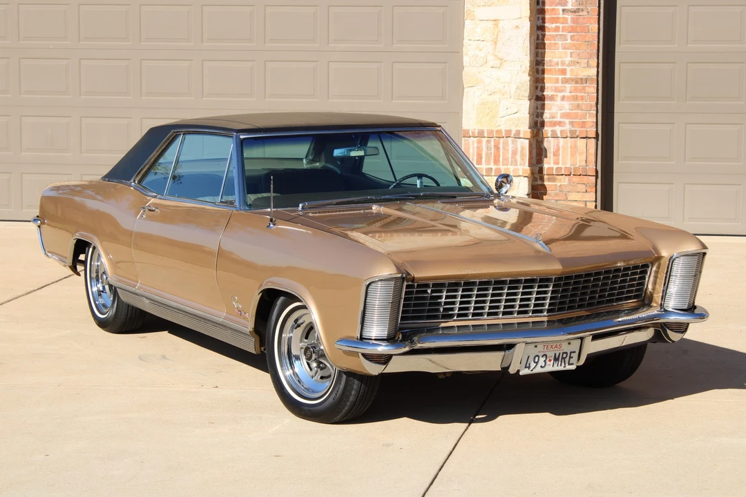 1965 Buick Riviera GS 1st Gen - Image 25 of 31