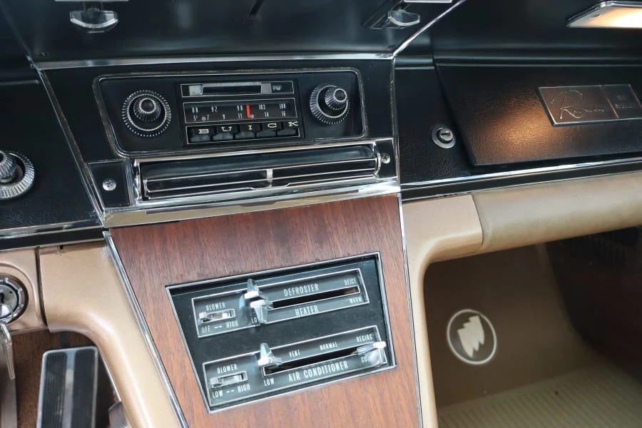 1965 Buick Riviera 1st Gen - Image 20 of 30