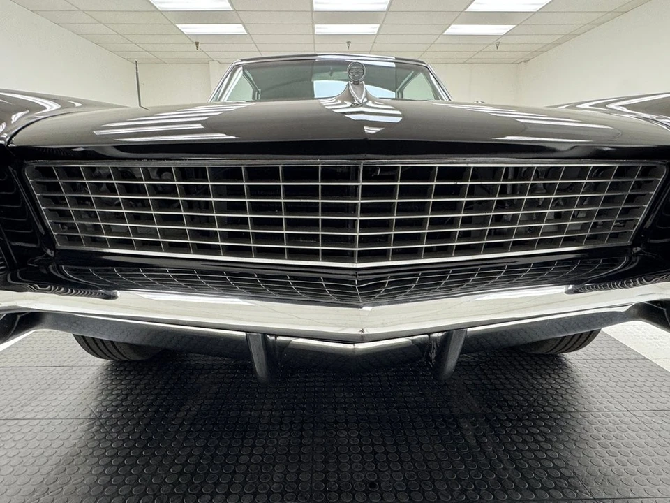 1965 Buick Riviera 1st Gen - Image 9 of 31