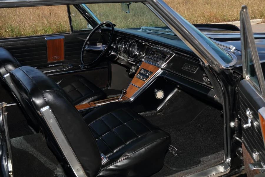 1965 Buick Riviera 1st Gen - Image 17 of 31