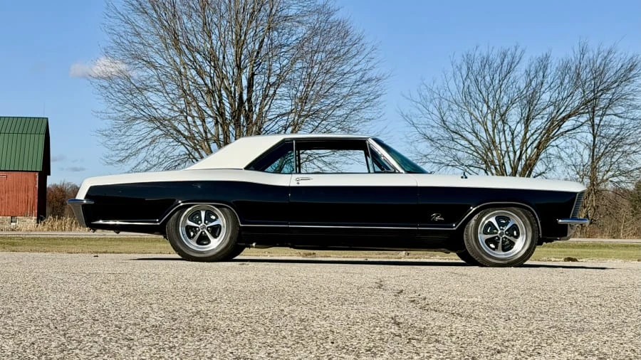 1965 Buick Riviera 1st Gen - Image 8 of 31