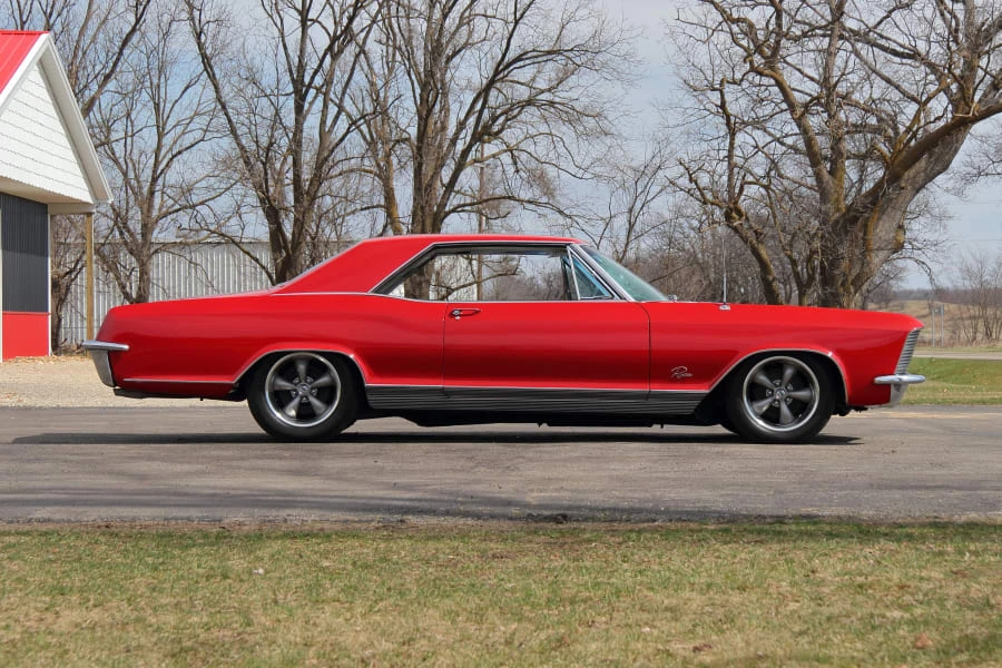 1965 Buick Riviera 1st Gen - Image 2 of 31