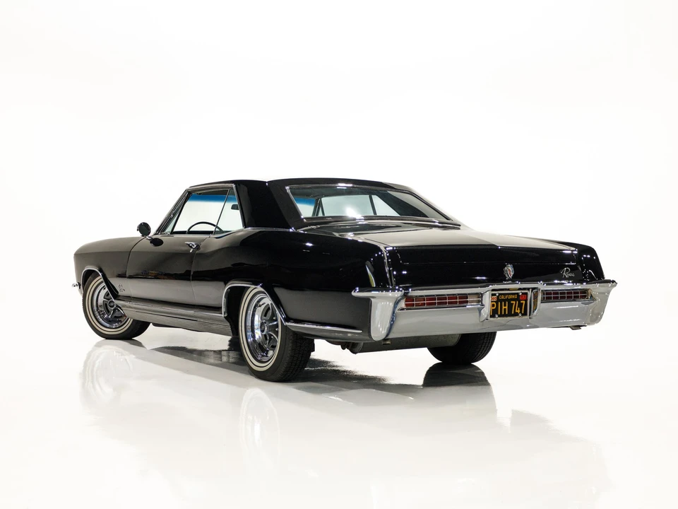 1965 Buick Riviera 1st Gen - Image 9 of 31