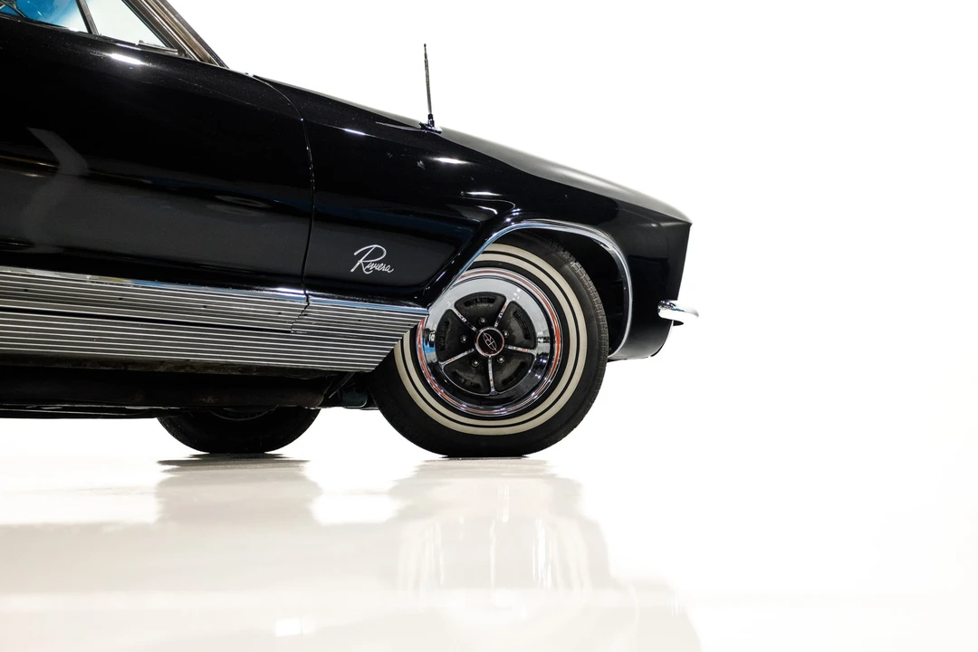 1965 Buick Riviera 1st Gen - Image 25 of 31