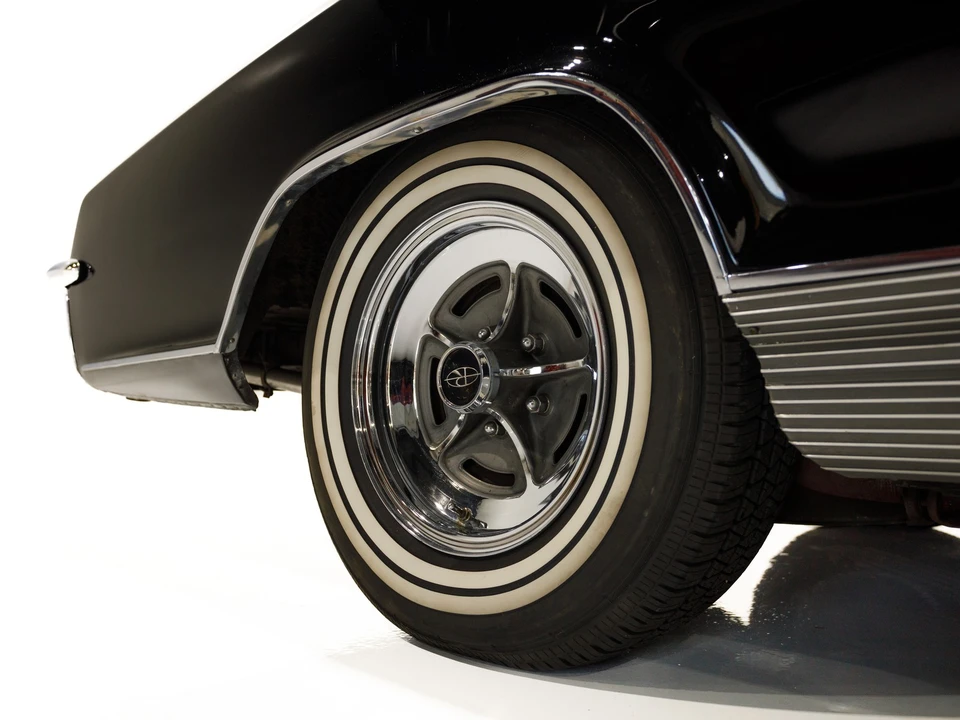 1965 Buick Riviera 1st Gen - Image 19 of 31