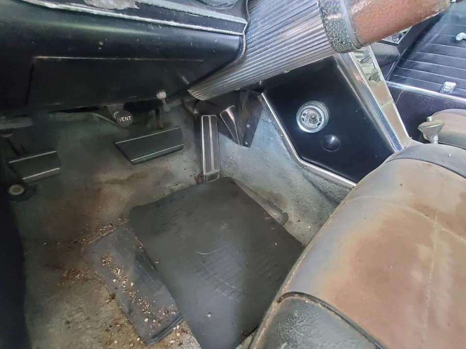 1965 Buick Riviera 1st Gen - Image 19 of 24