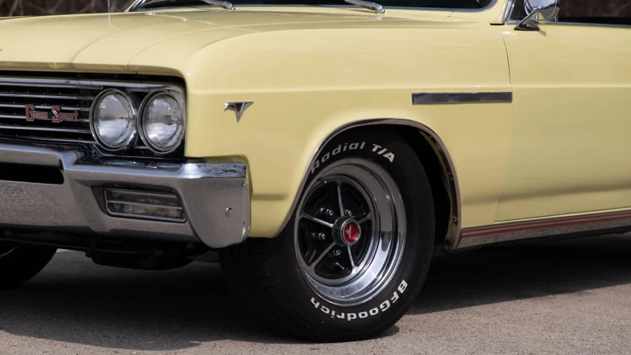 1965 Buick Gran Sport - Image 15 of 20