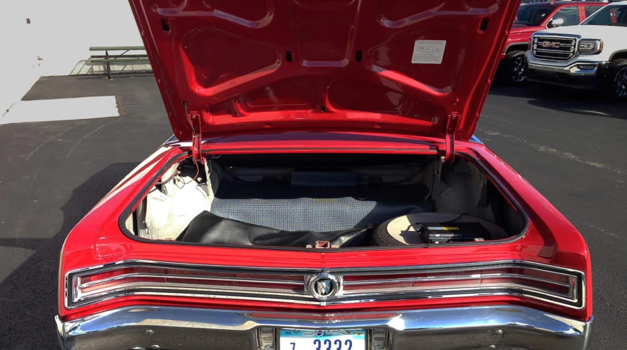 1965 Buick Gran Sport - Image 5 of 9