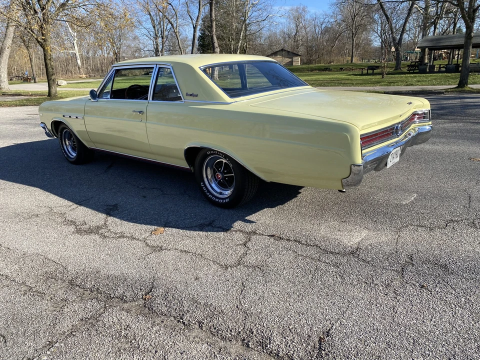 1965 Buick Gran Sport - Image 12 of 31
