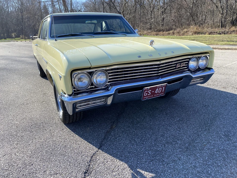 1965 Buick Gran Sport - Image 5 of 31