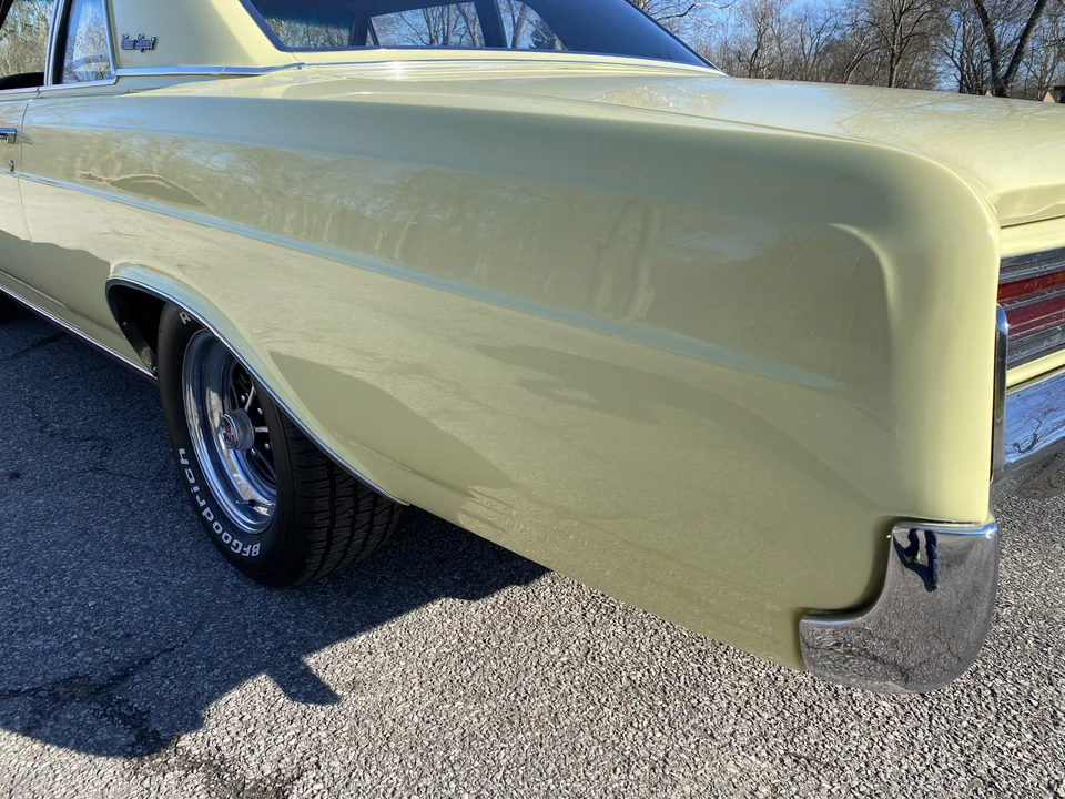 1965 Buick Gran Sport - Image 28 of 31