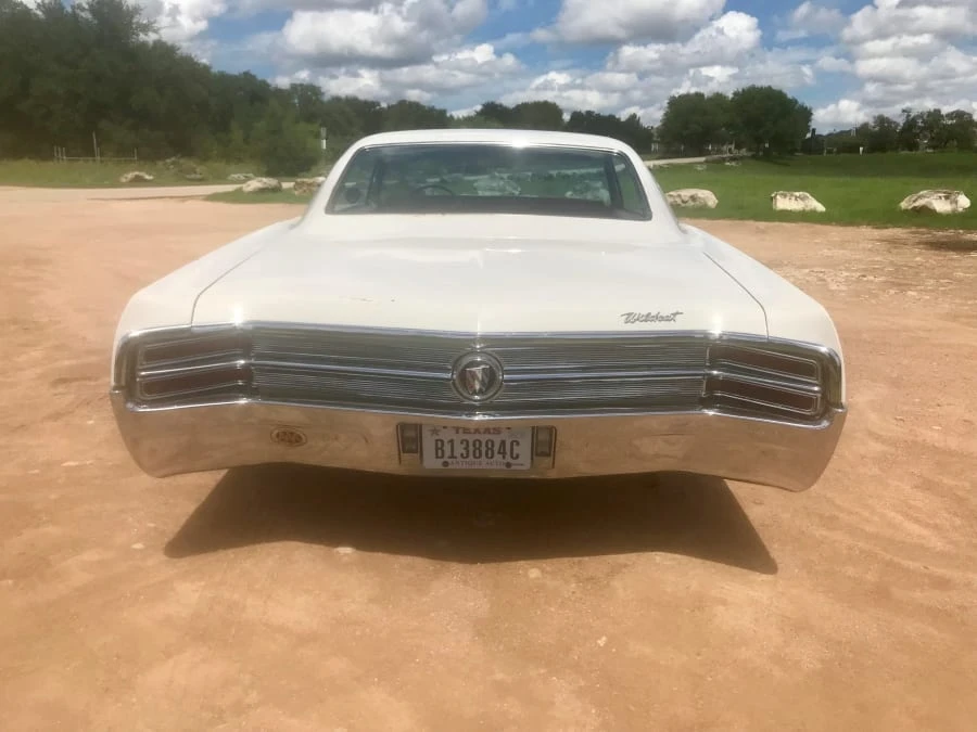 1965 Buick Wildcat - Image 8 of 11