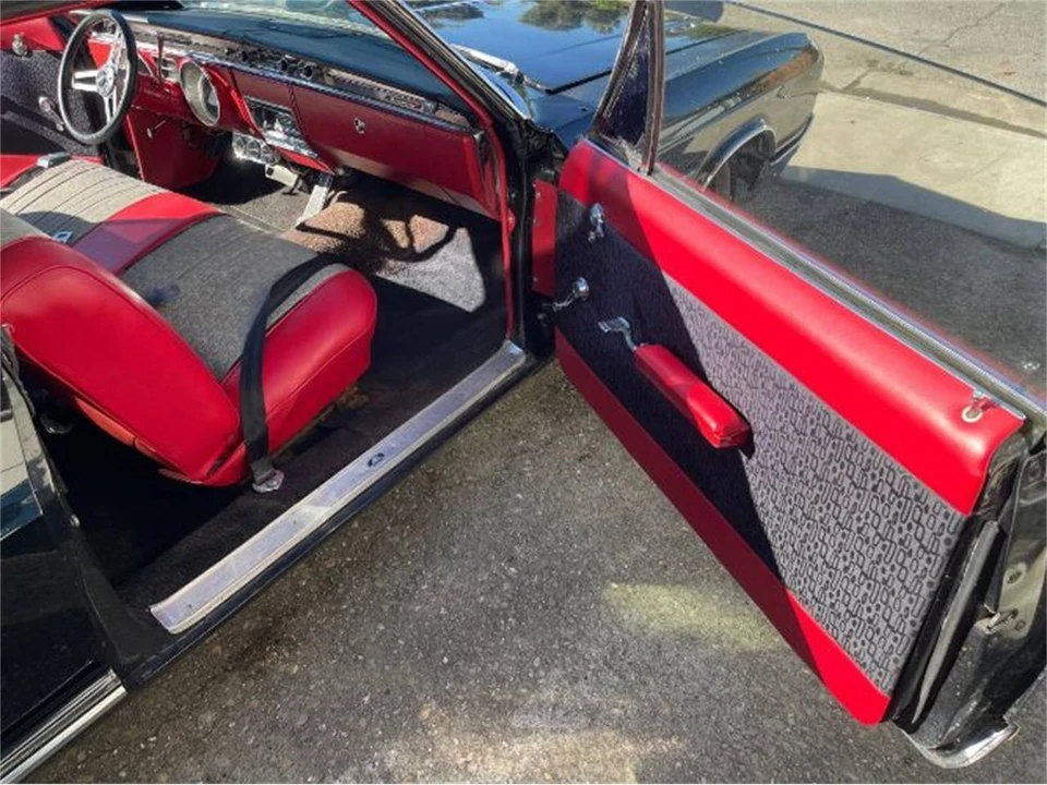 1965 Buick Wildcat - Image 13 of 23