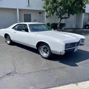 1965 Buick Wildcat Chrome