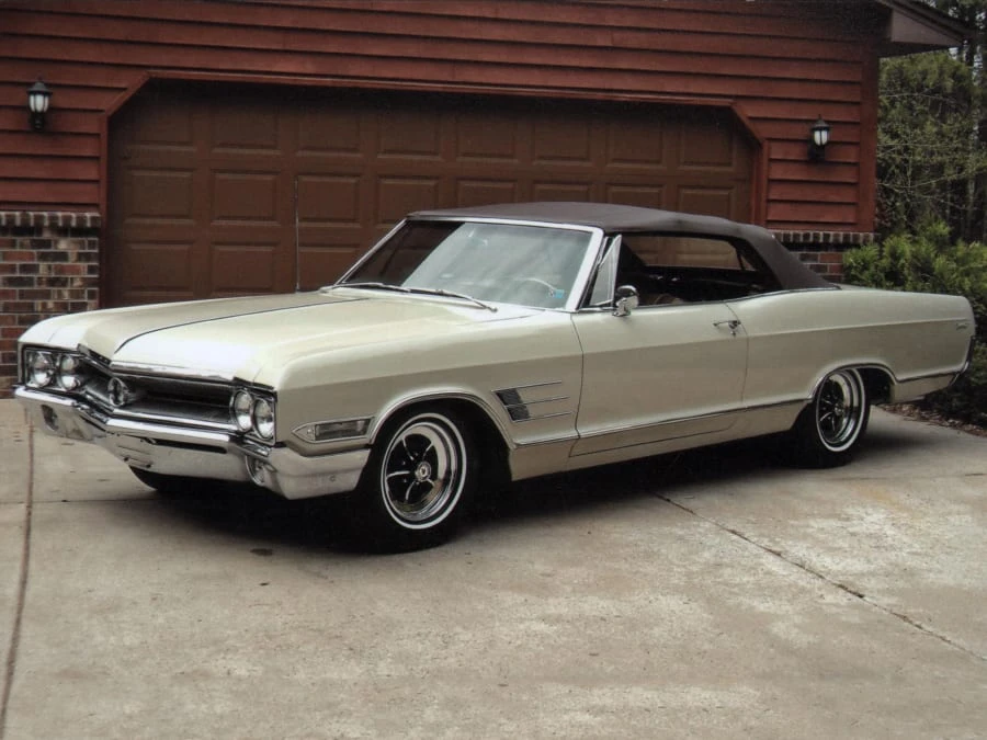 1965 Buick Wildcat - Image 5 of 5