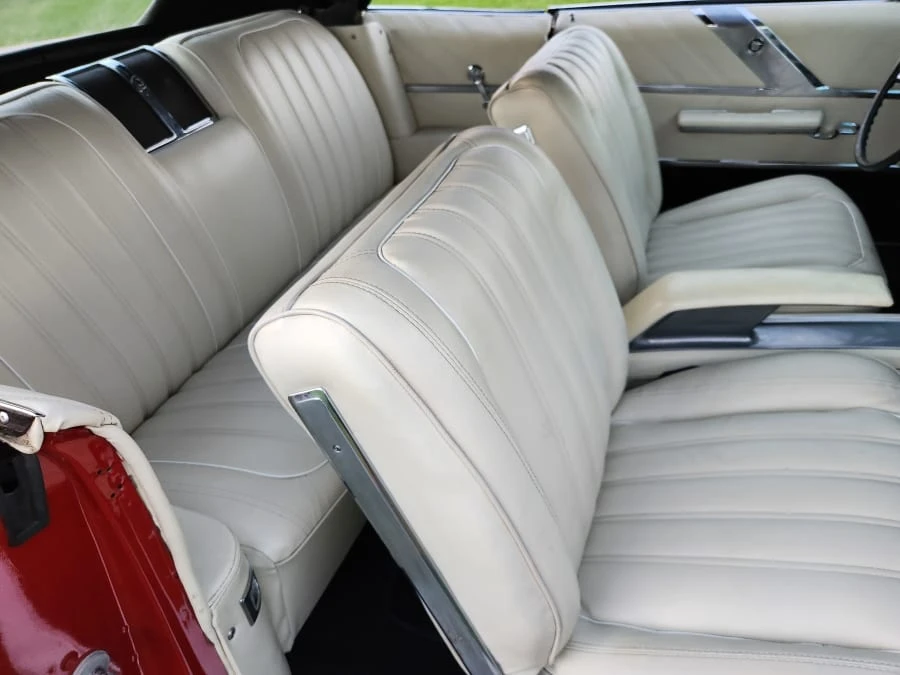 1965 Buick Wildcat - Image 7 of 7