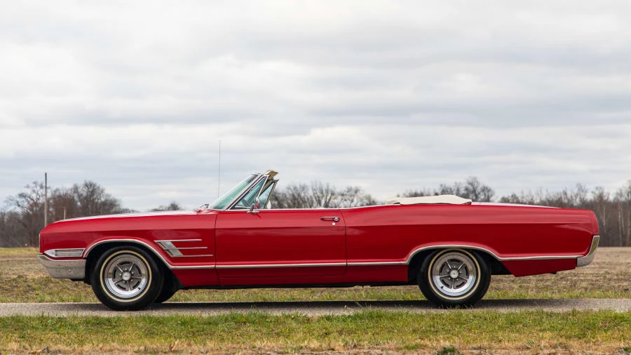 1965 Buick Wildcat - Image 2 of 12