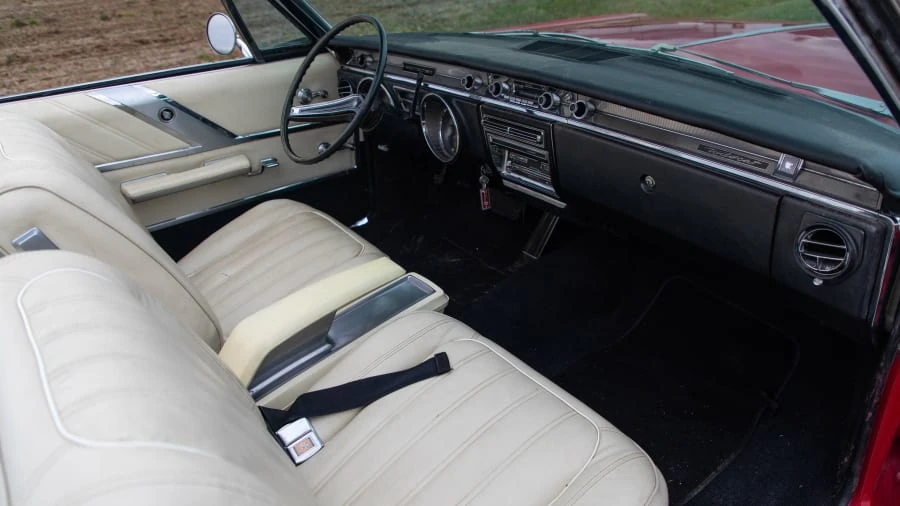 1965 Buick Wildcat - Image 5 of 12