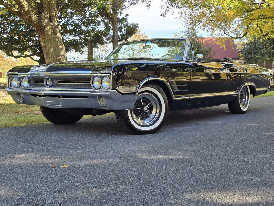 1965 Buick Wildcat - Image 5 of 31