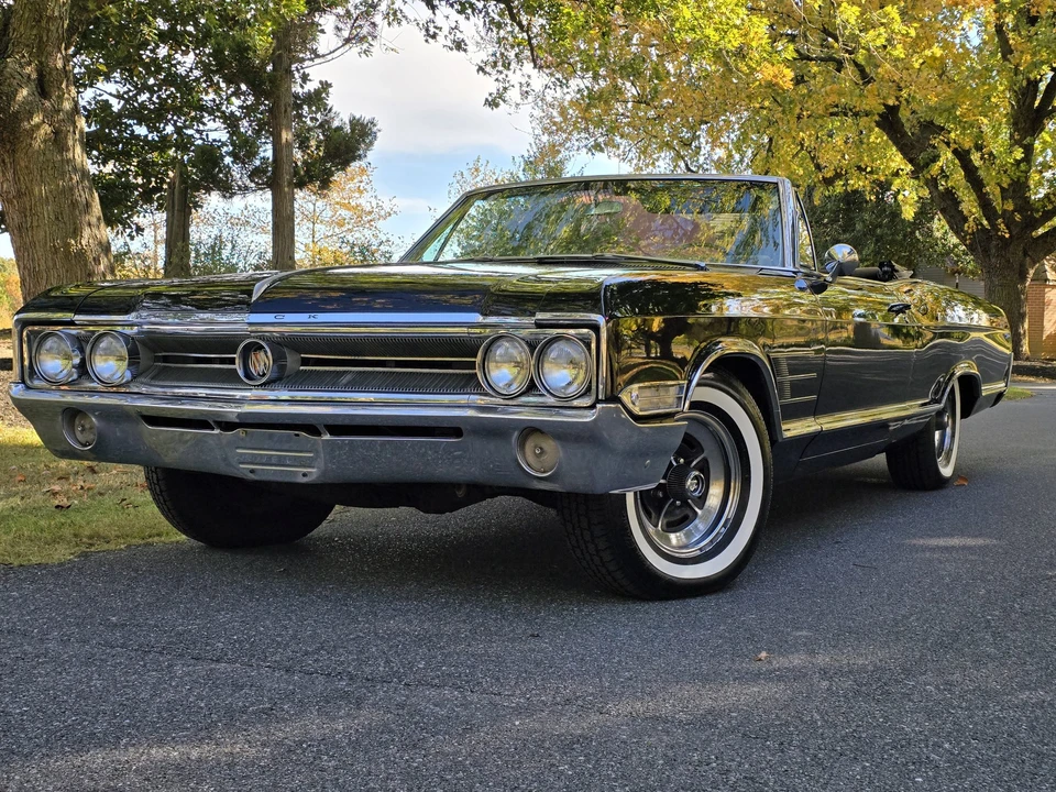 1965 Buick Wildcat - Image 8 of 31