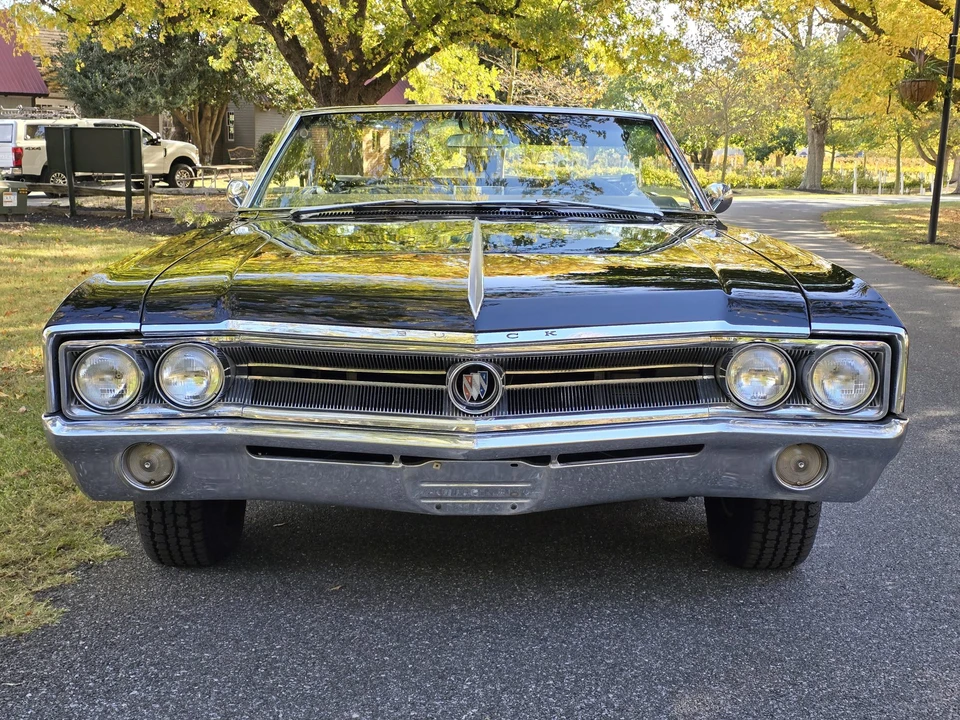 1965 Buick Wildcat - Image 12 of 31