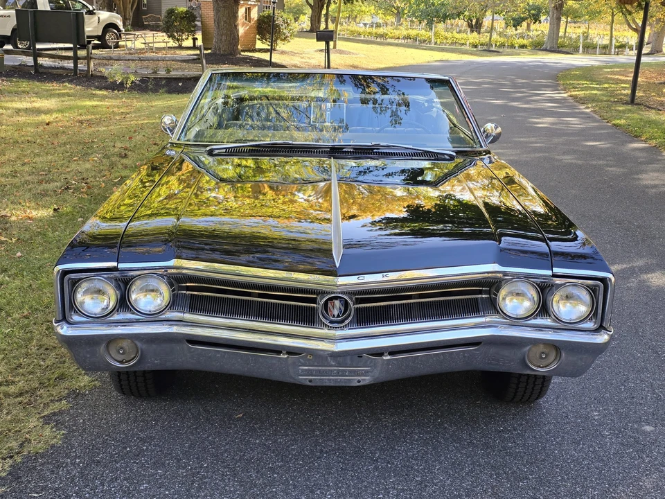 1965 Buick Wildcat - Image 11 of 31